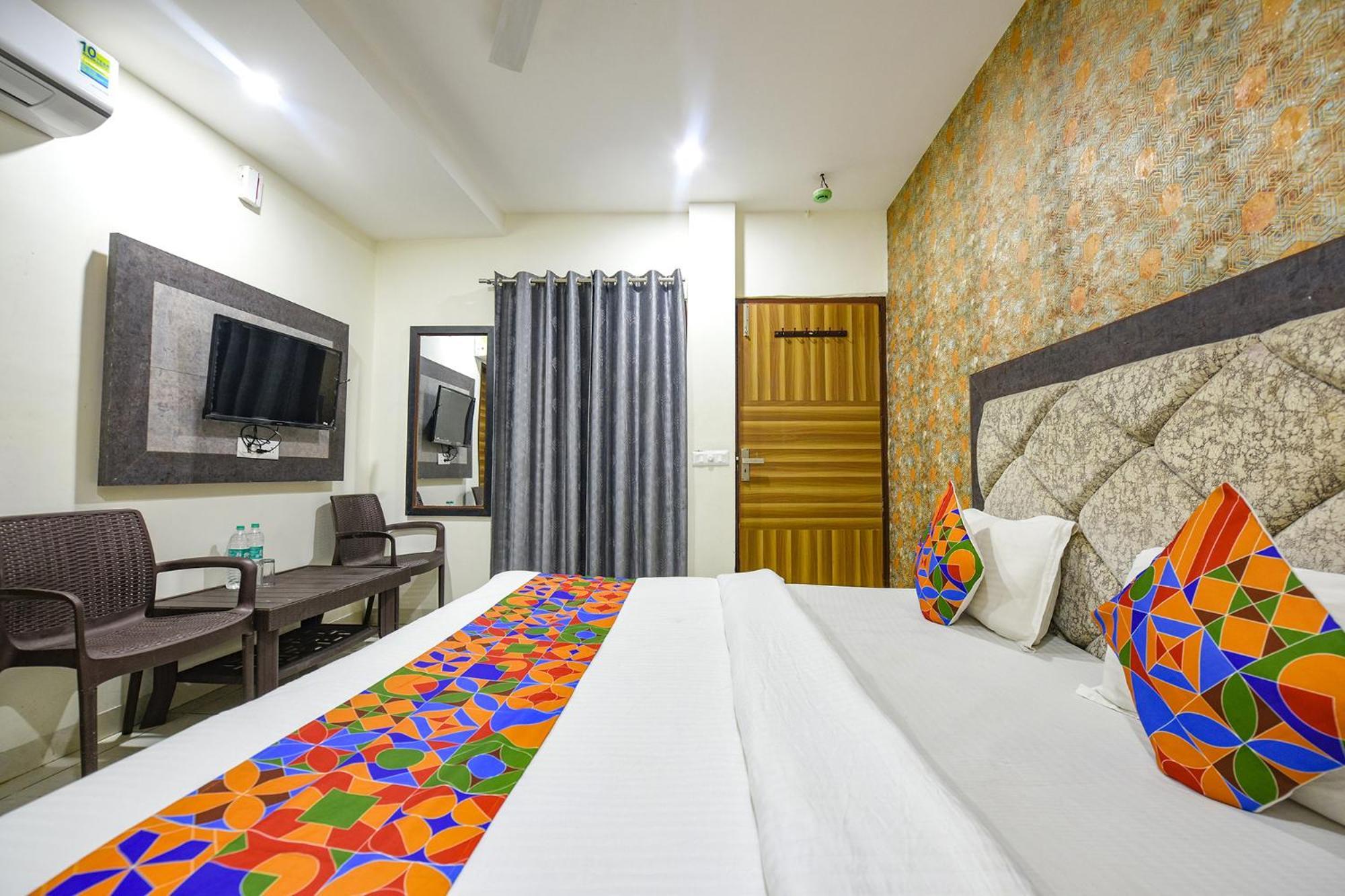 Fabhotel Green Valley Chandīgarh Buitenkant foto